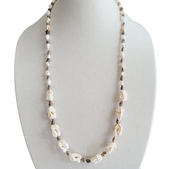 Nautical Beachy Infinity Style Shell Necklace Bohemian Natural Coastal Costume - Picture 1 of 4